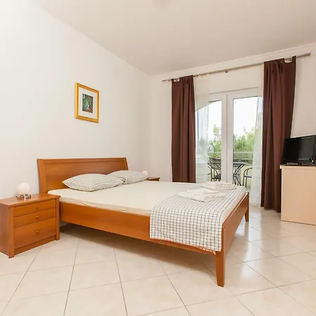 Luna Apartman