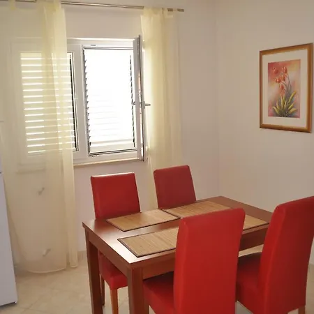 Luna Apartman