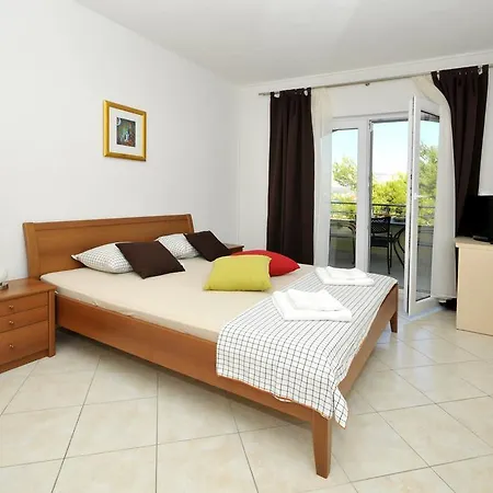 Luna Apartman Trogir